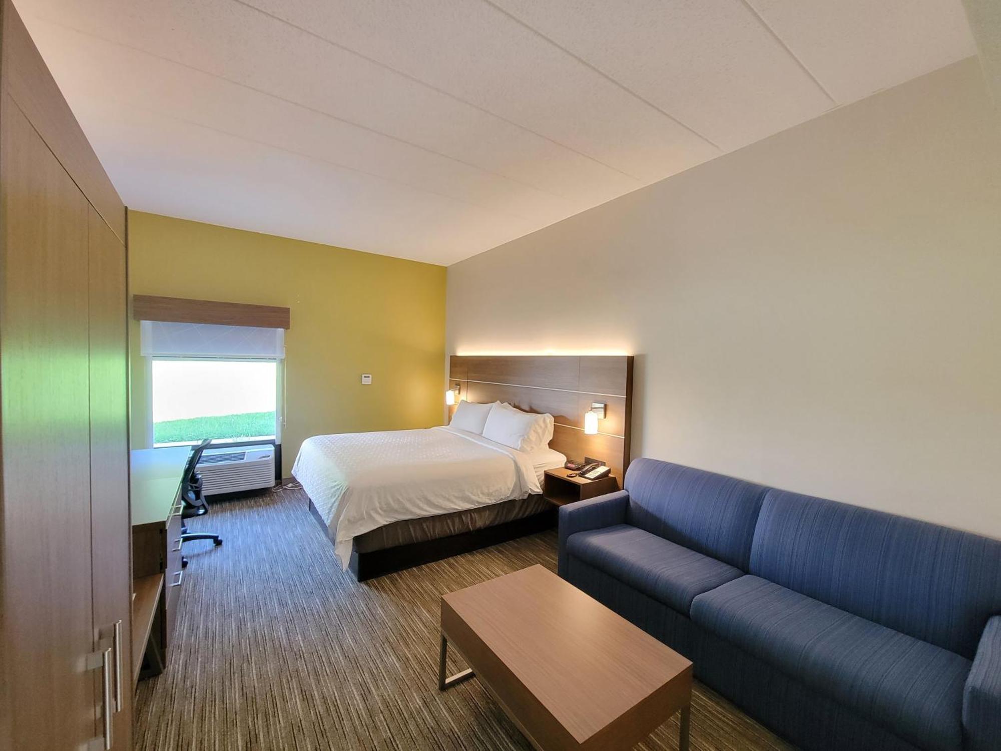 Holiday Inn Express Edgewood-Aberdeen-Bel Air Bagian luar foto