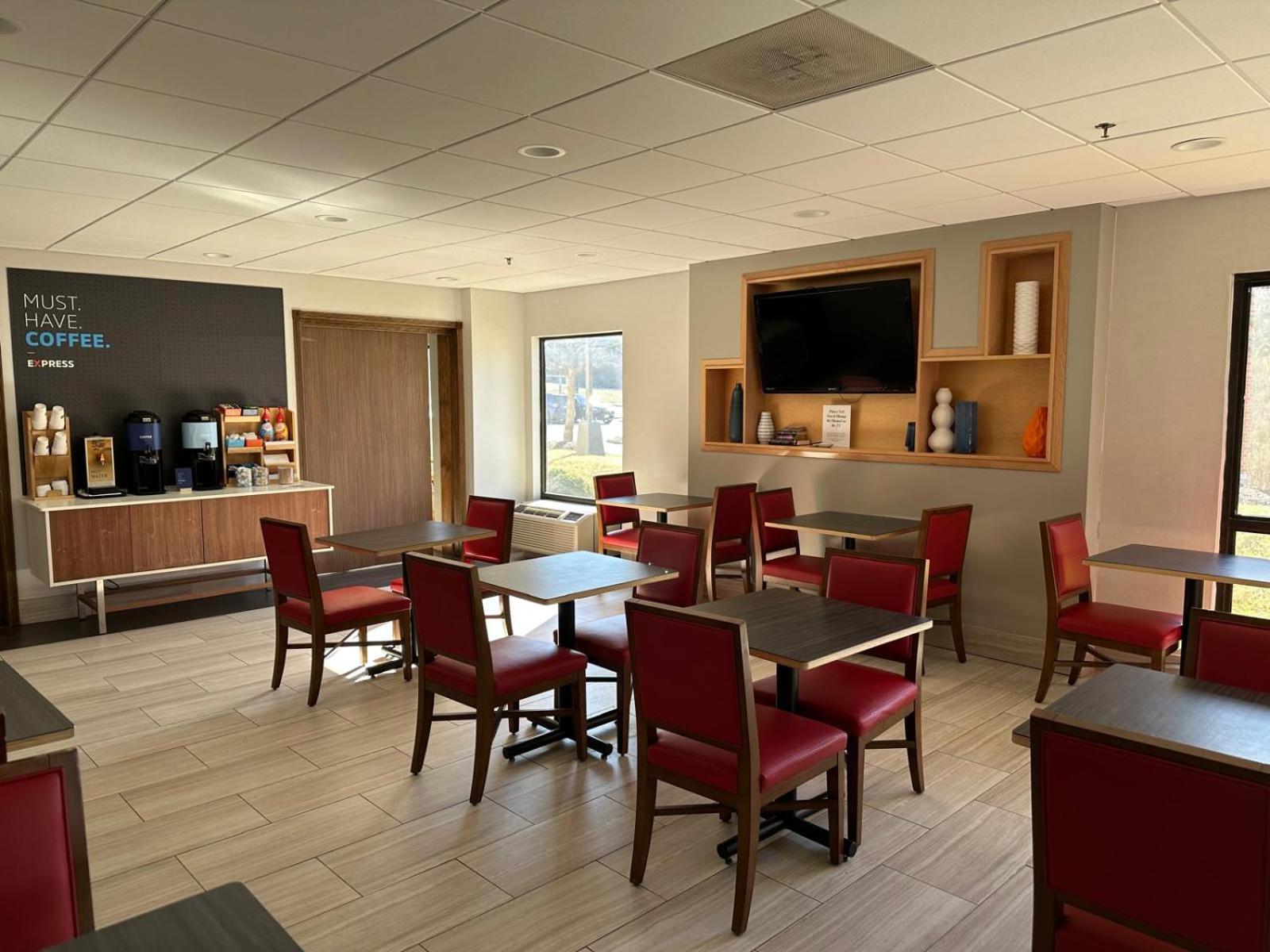 Holiday Inn Express Edgewood-Aberdeen-Bel Air Bagian luar foto
