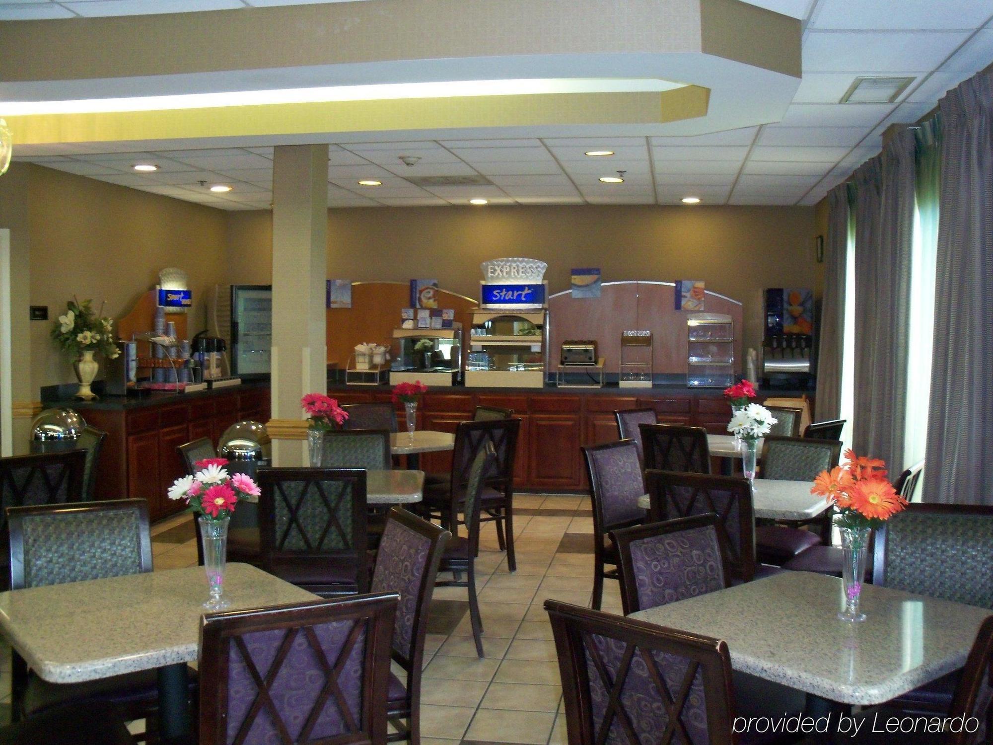 Holiday Inn Express Edgewood-Aberdeen-Bel Air Bagian luar foto