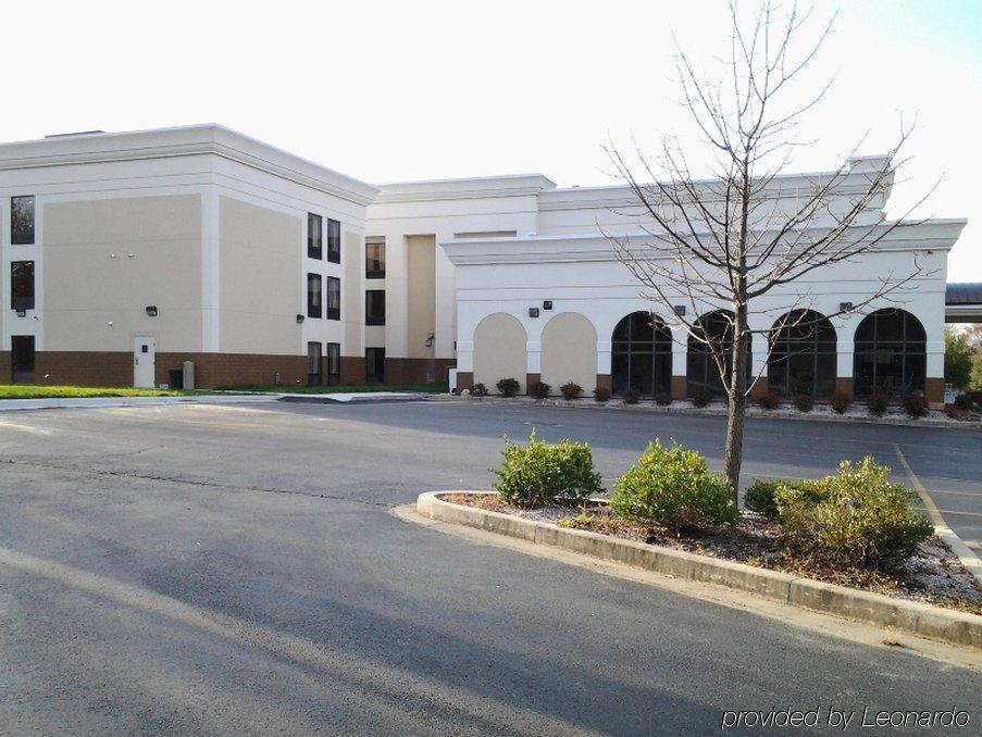 Holiday Inn Express Edgewood-Aberdeen-Bel Air Bagian luar foto
